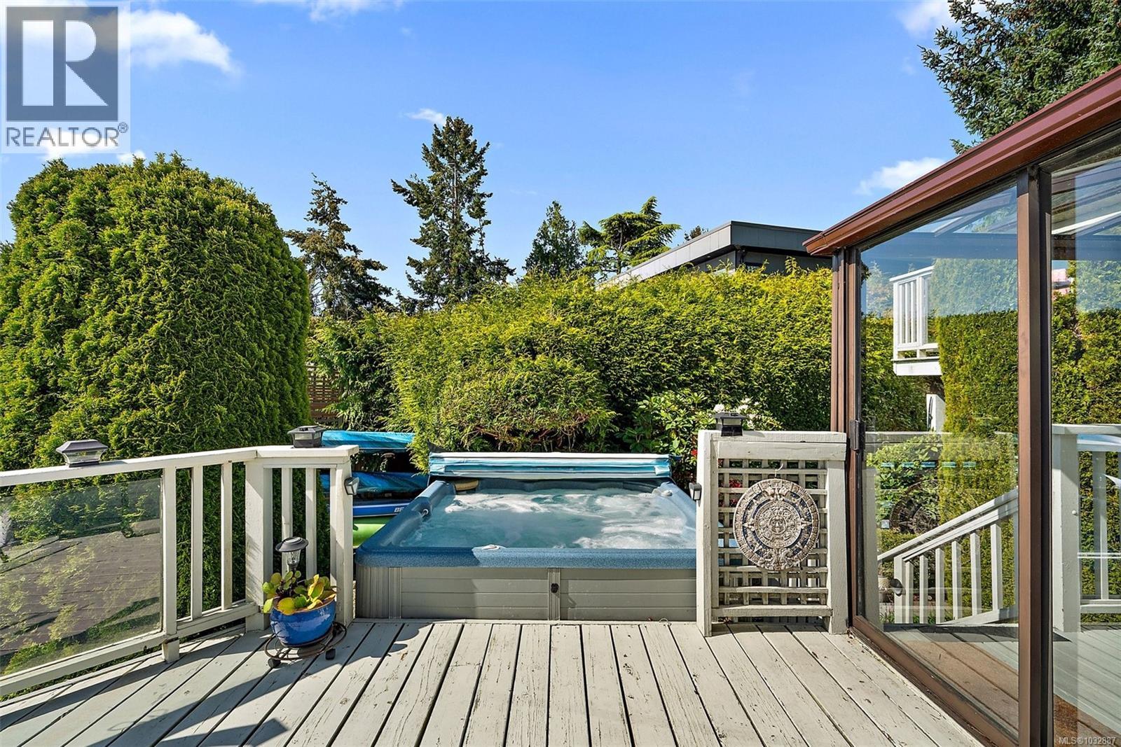 1937 Kaltasin Rd, Sooke, British Columbia  V9Z 0B2 - Photo 19 - 1032887