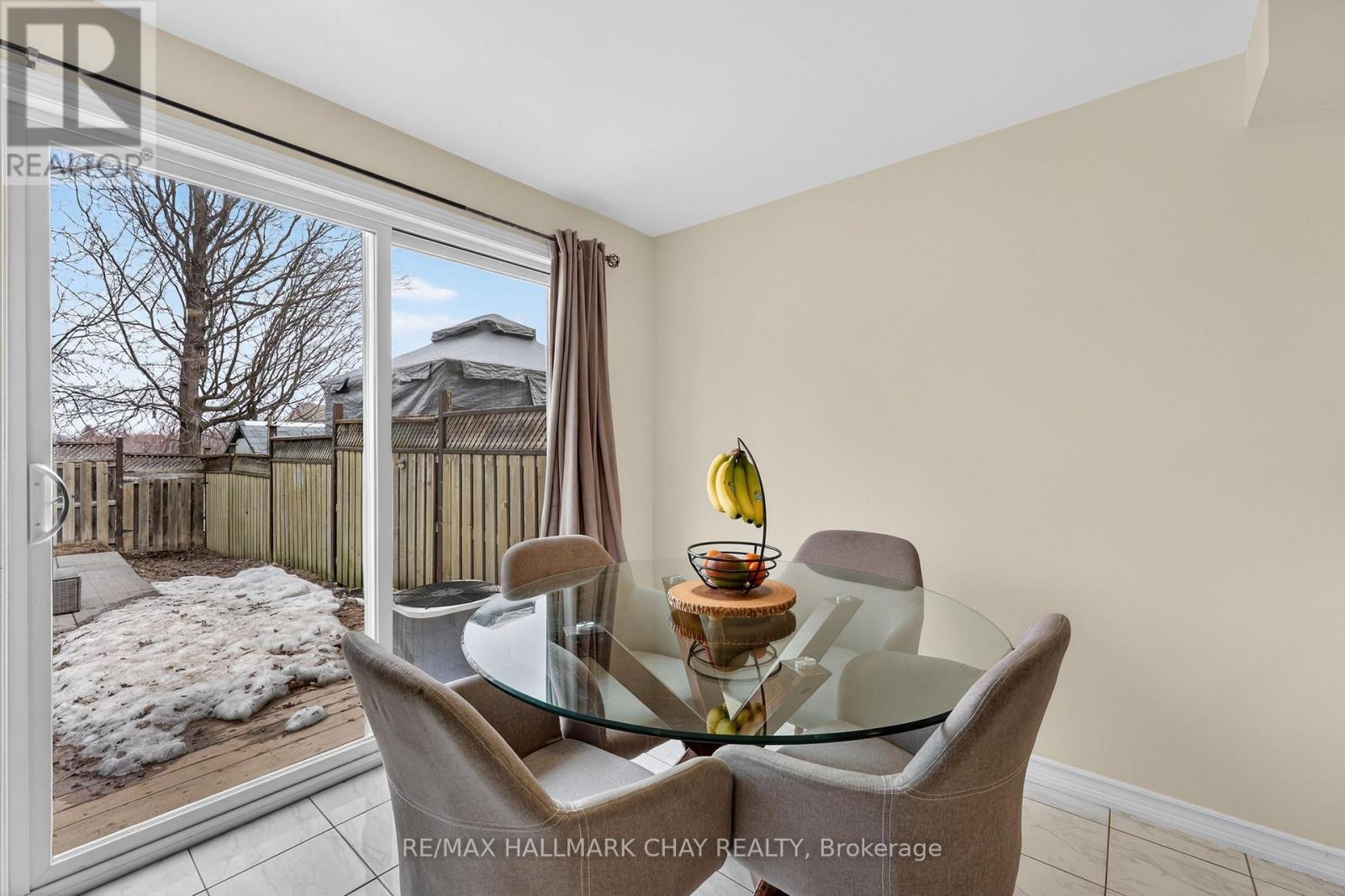 2057 Osbond Road, Innisfil, Ontario  L9S 0B6 - Photo 11 - N13055164