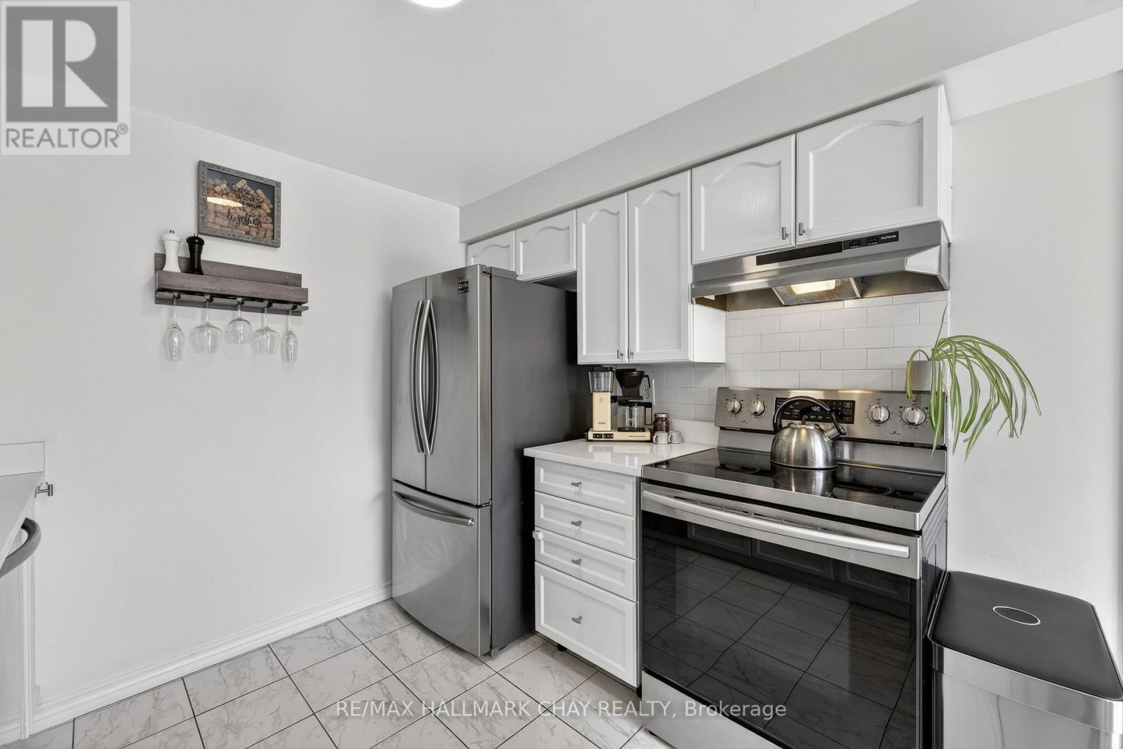 2057 Osbond Road, Innisfil, Ontario  L9S 0B6 - Photo 16 - N13055164