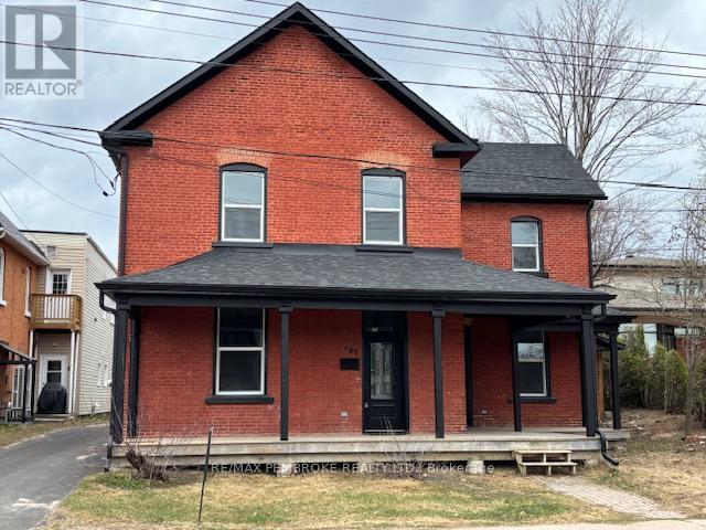 392 ISABELLA STREET, Pembroke, Ontario