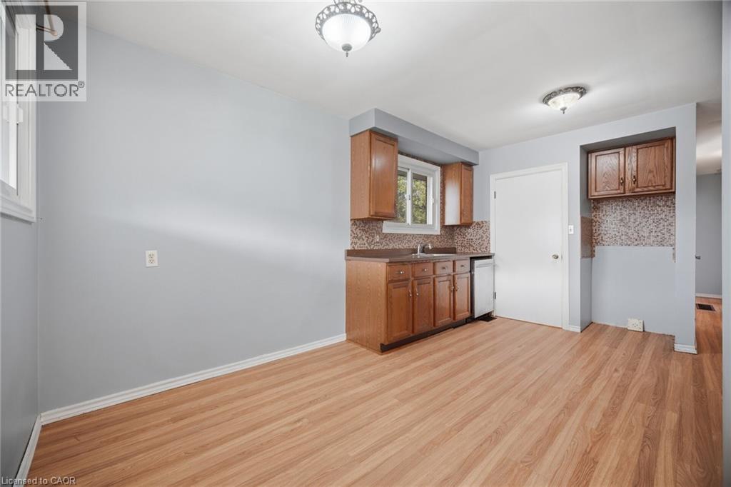 311 East 14th Street, Hamilton, Ontario  L9A 4C1 - Photo 13 - 40825056