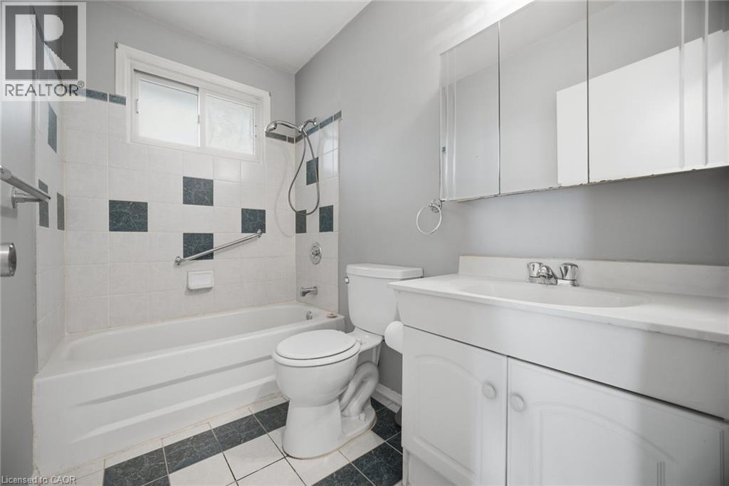 311 East 14th Street, Hamilton, Ontario  L9A 4C1 - Photo 21 - 40825056