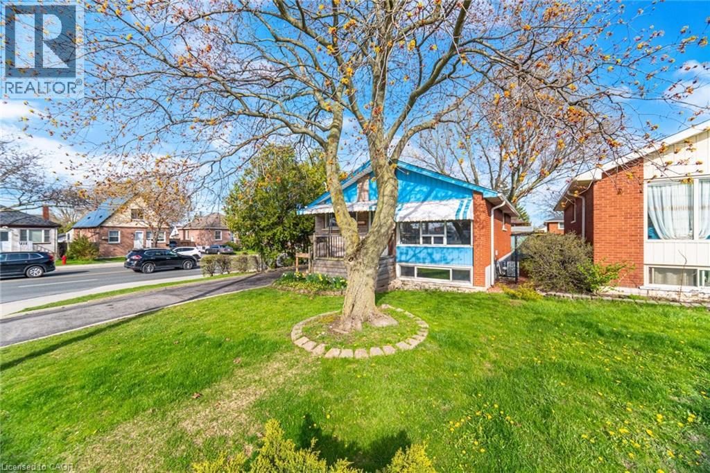 311 East 14th Street, Hamilton, Ontario  L9A 4C1 - Photo 3 - 40825056