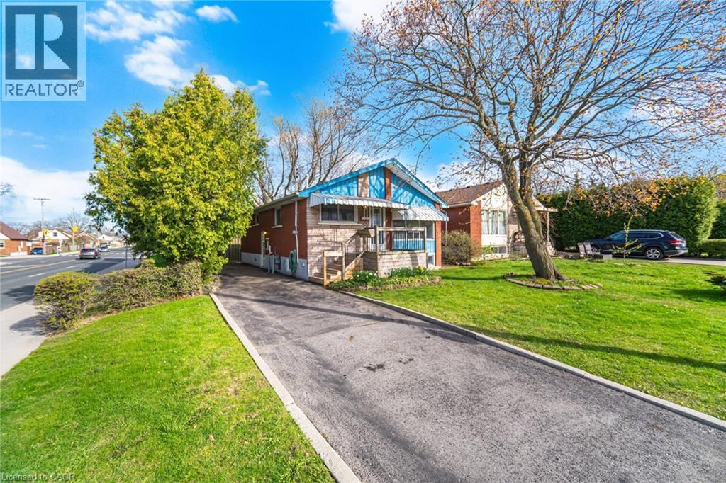 311 East 14th Street, Hamilton, Ontario  L9A 4C1 - Photo 4 - 40825056