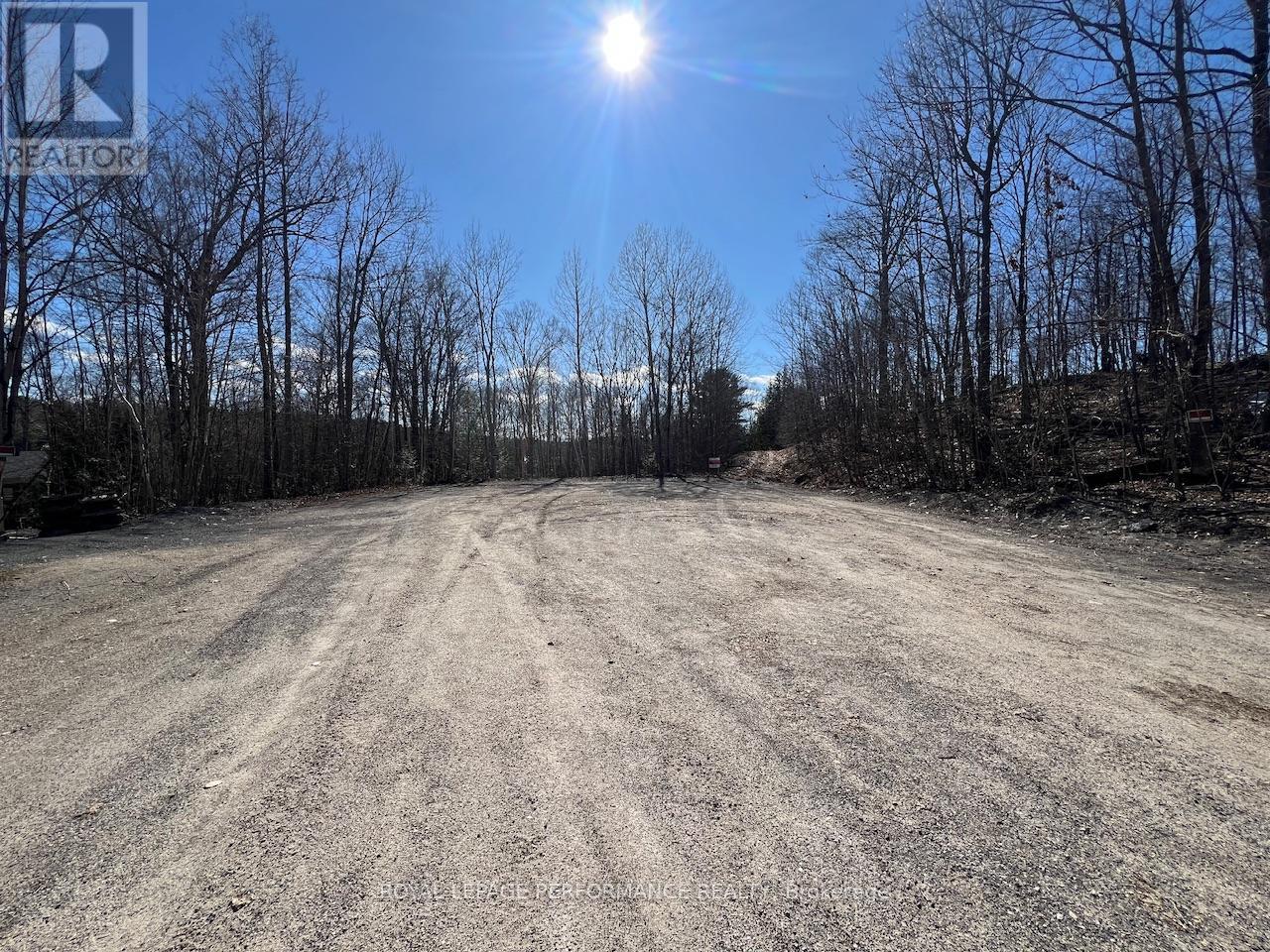 304 Lacourse Lane, Lanark Highlands, Ontario  K0A 3L0 - Photo 18 - X13015438