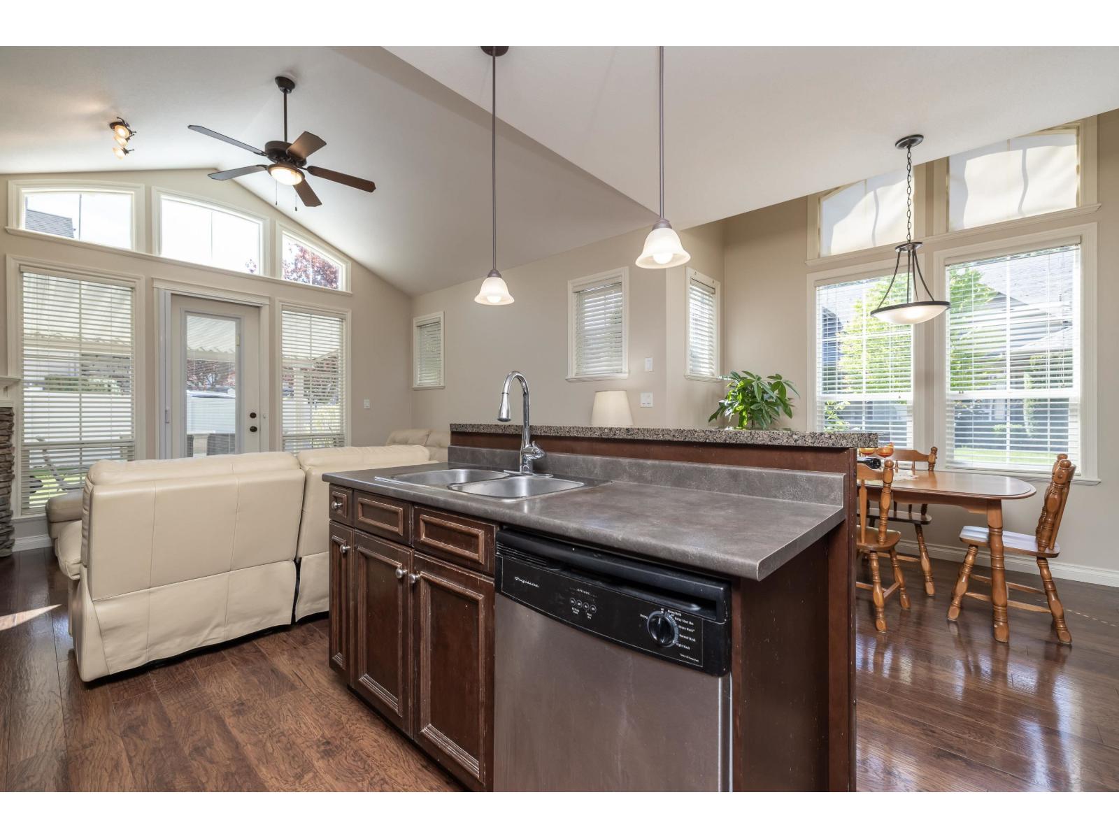 29 6577 Southdowne Place, Sardis South, Chilliwack, British Columbia  V2R 0H4 - Photo 13 - R3116816