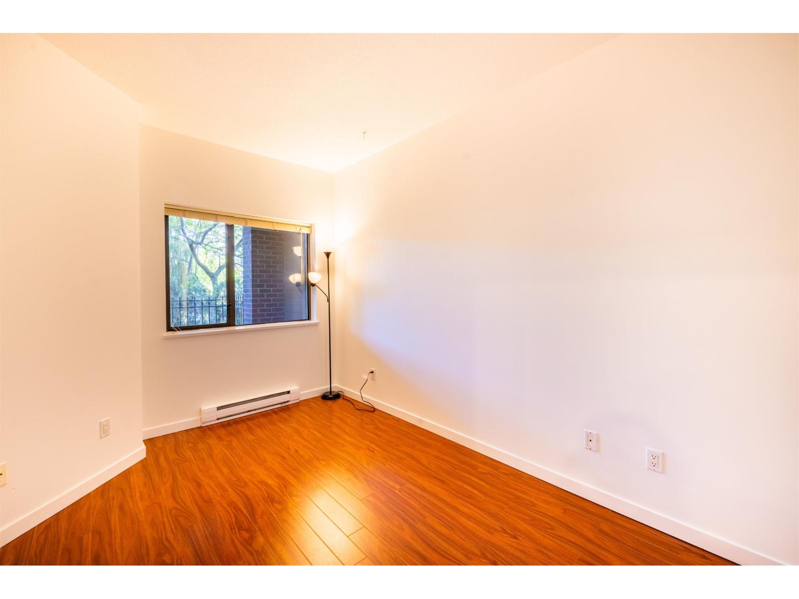 108 10866 City Parkway, Surrey, British Columbia  V3T 5W9 - Photo 11 - R3116984