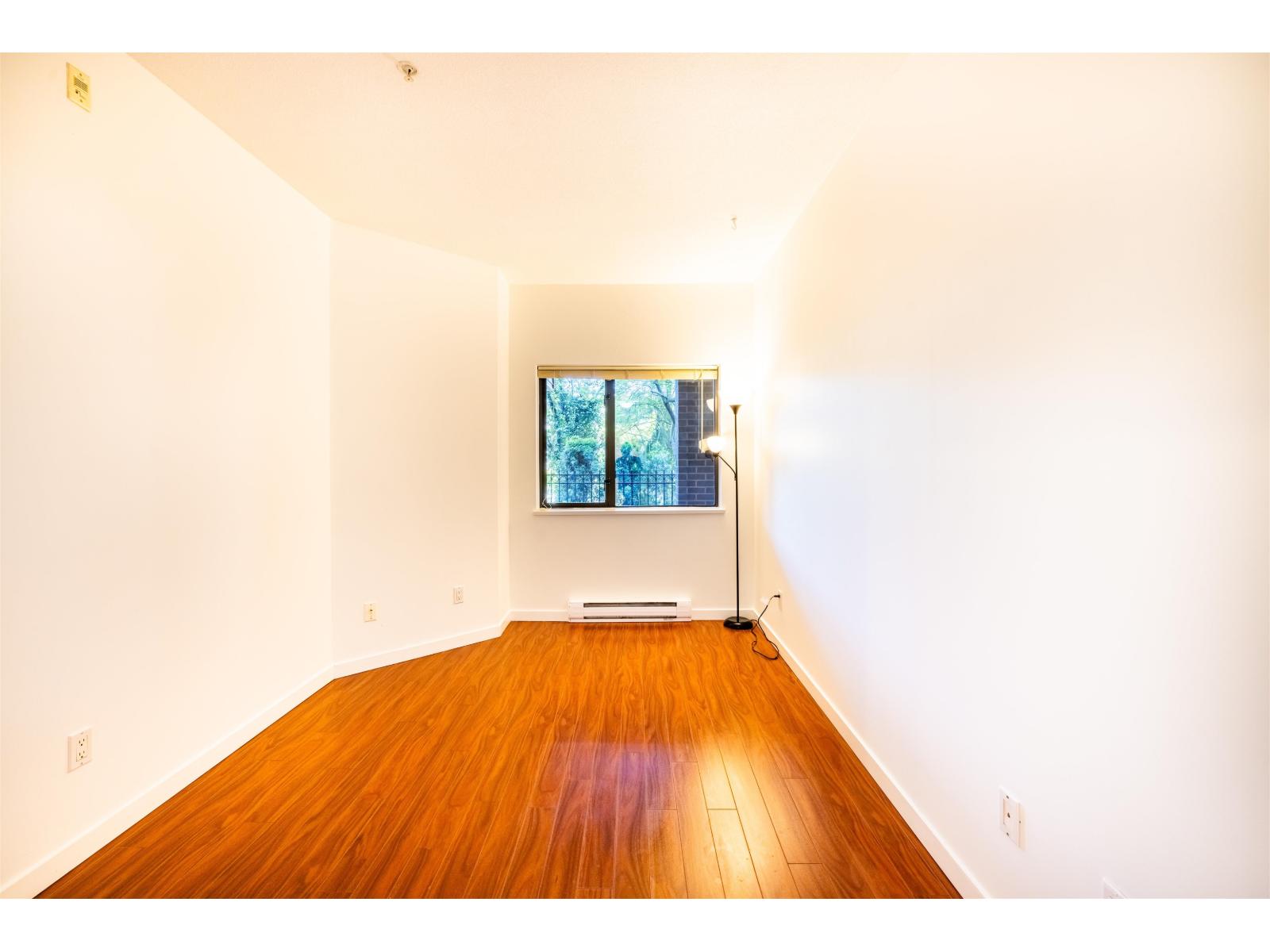 108 10866 City Parkway, Surrey, British Columbia  V3T 5W9 - Photo 13 - R3116984