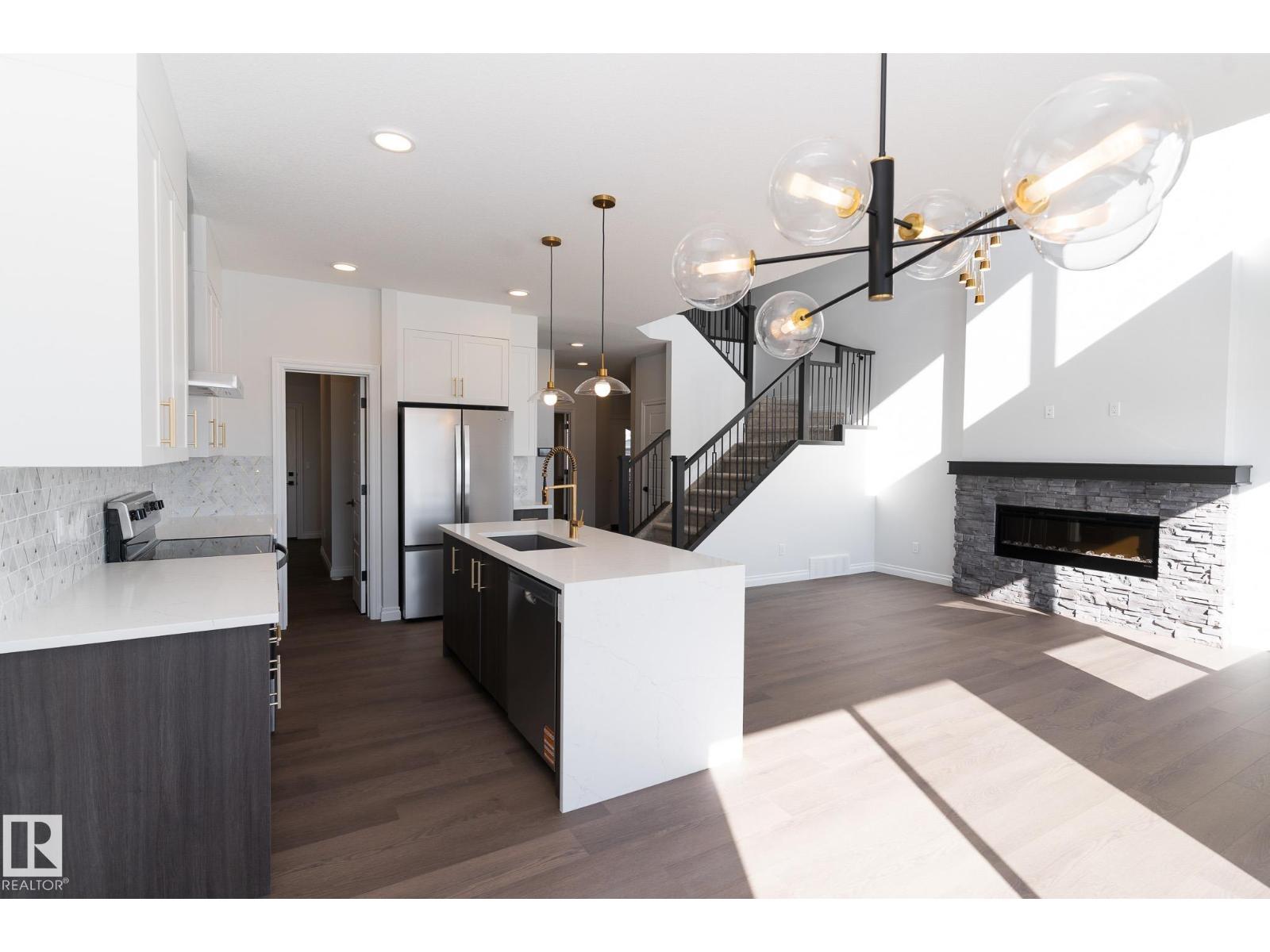 911 18 Av Nw, Edmonton, Alberta  T6T 2X3 - Photo 10 - E4484539