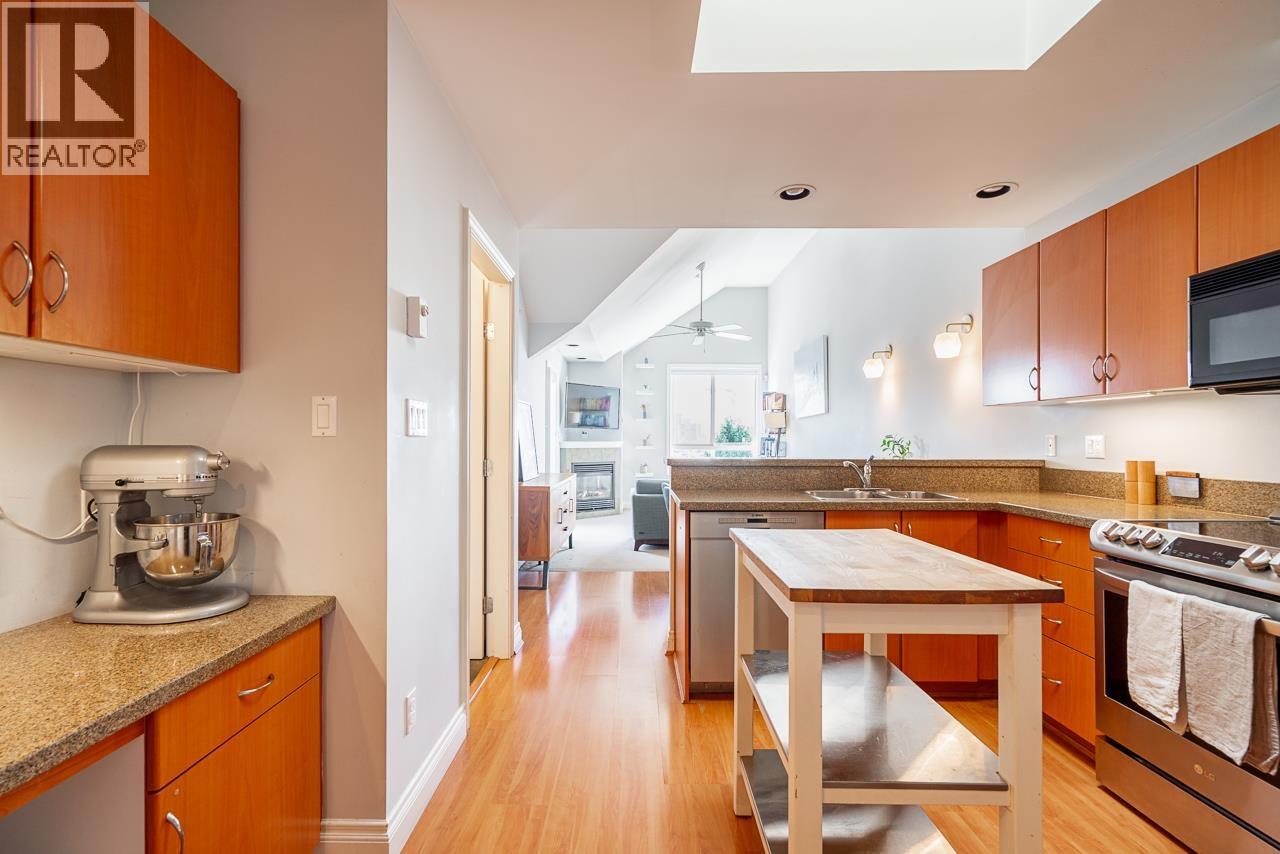 401 128 W 21st Street, North Vancouver, British Columbia  V7M 1Y9 - Photo 9 - R3116841