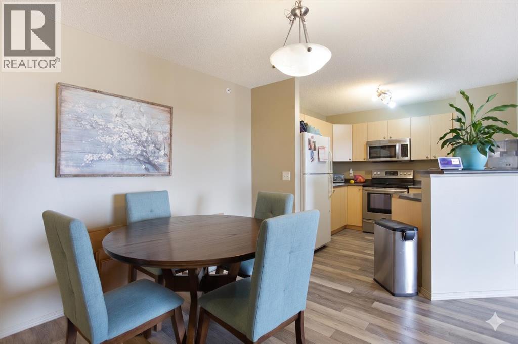 6405, 304 Mackenzie Way Sw, Airdrie, Alberta  T4B 3H6 - Photo 5 - A2303877