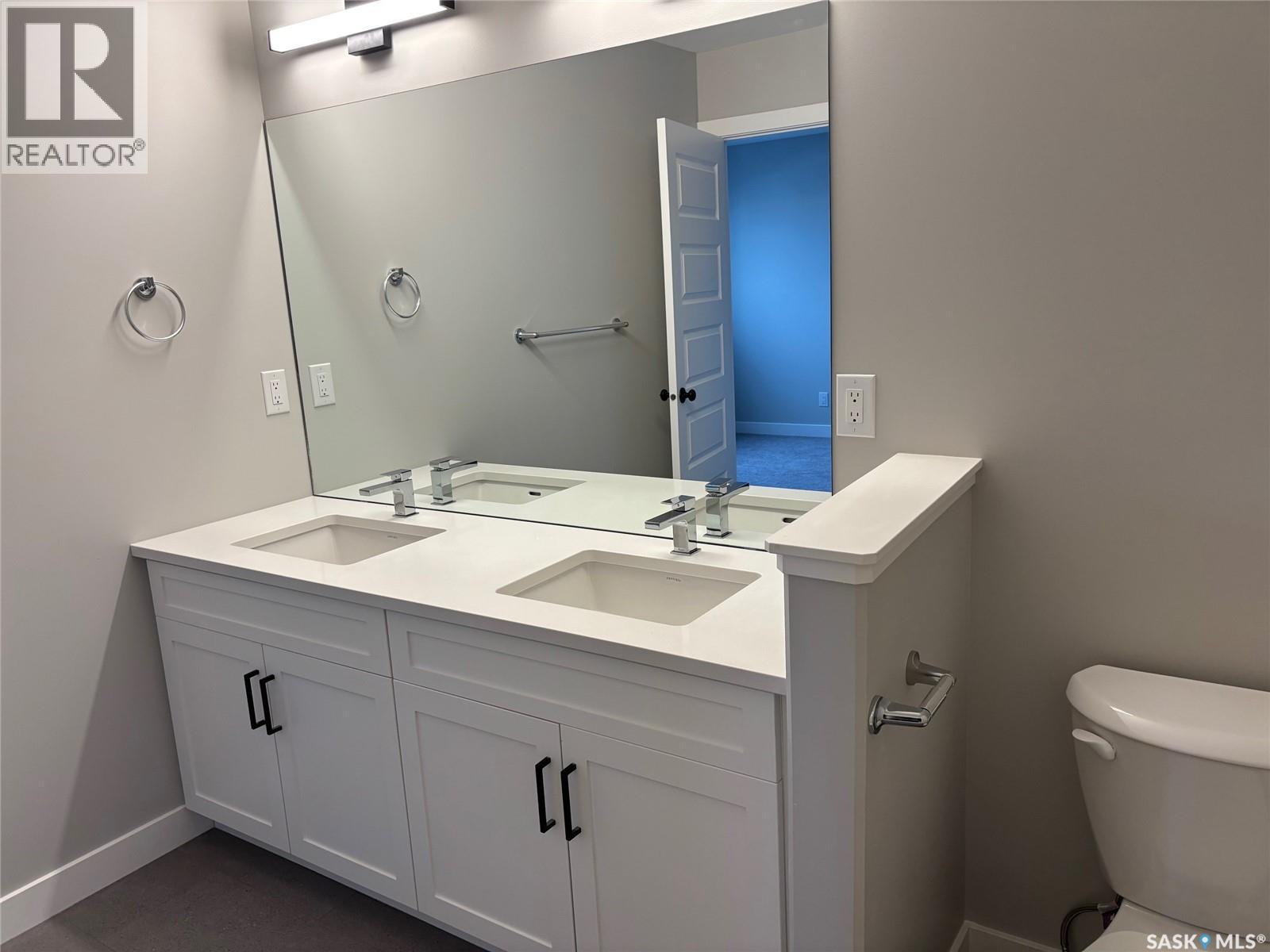 301 Cockcroft Street, Saskatoon, Saskatchewan  S7V 1Y9 - Photo 10 - SK034176