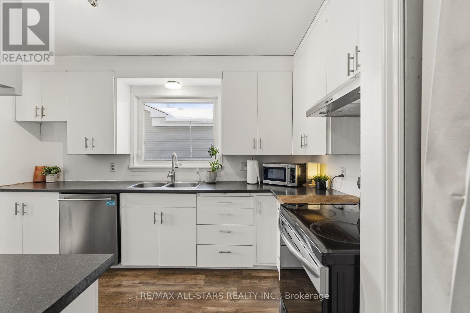 49 Kennedy Drive, Kawartha Lakes, Ontario  K0M 1N0 - Photo 15 - X12896206