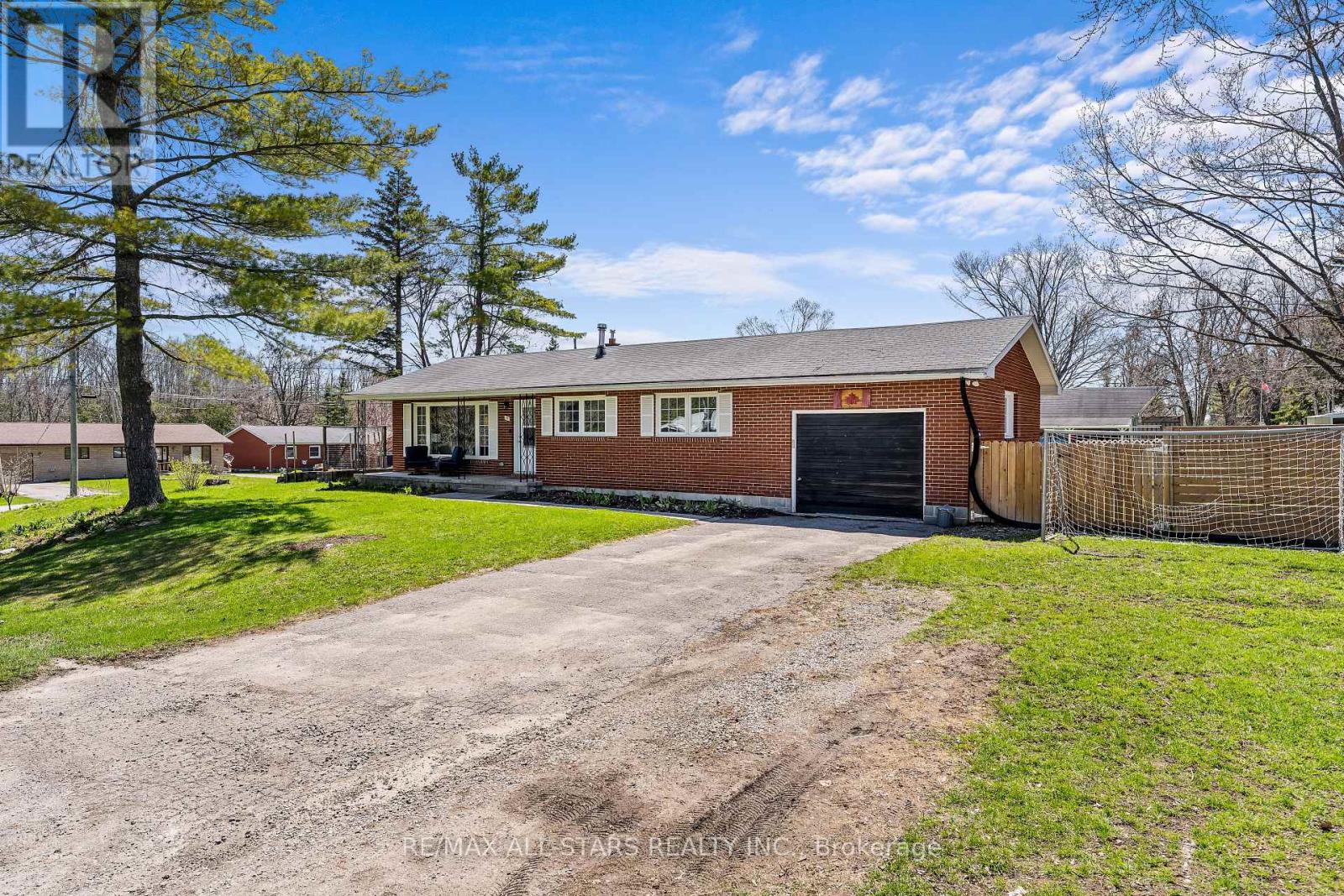 49 Kennedy Drive, Kawartha Lakes, Ontario  K0M 1N0 - Photo 33 - X12896206