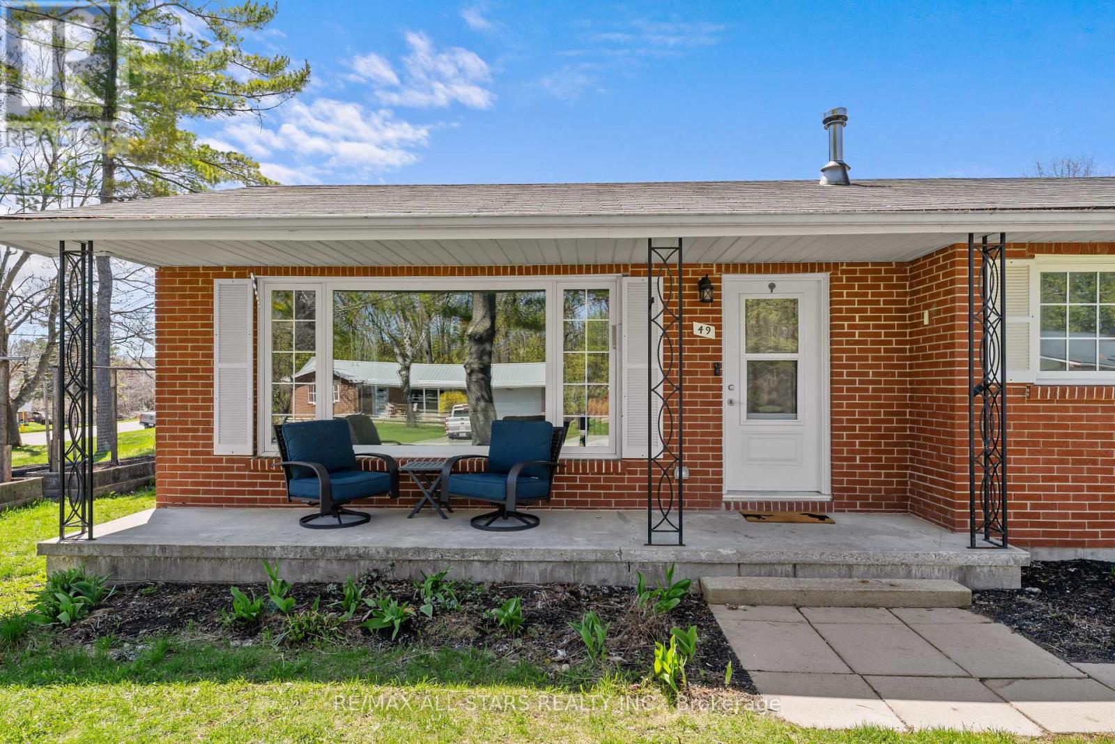 49 Kennedy Drive, Kawartha Lakes, Ontario  K0M 1N0 - Photo 4 - X12896206