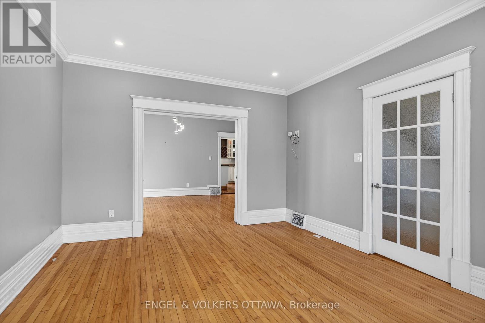 434 Byron Avenue, Ottawa, Ontario  K1Z 6Z4 - Photo 4 - X13053074