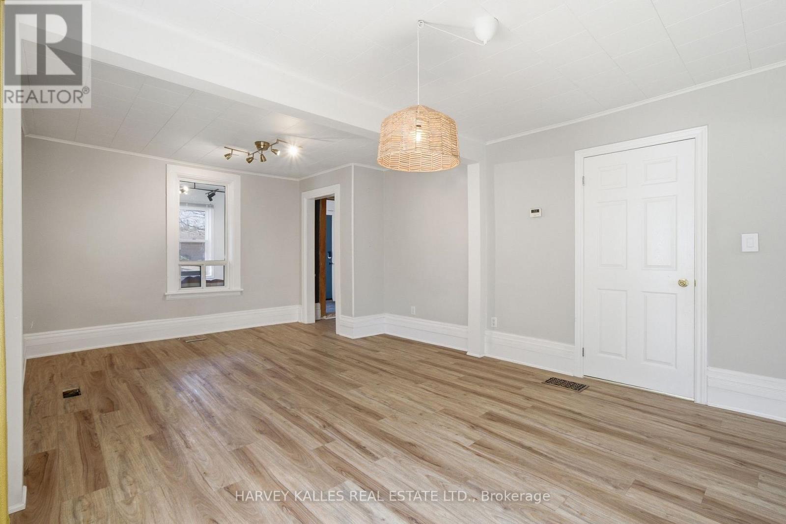 7-9 Spring Street, Prince Edward County, Ontario  K0K 2T0 - Photo 13 - X13055218