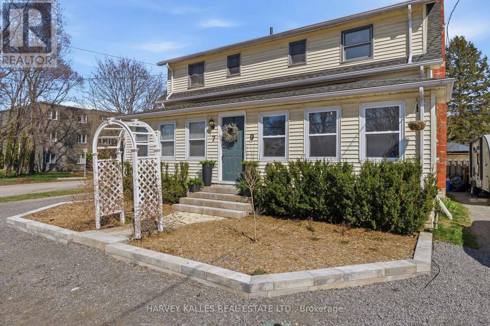 7-9 Spring Street, Prince Edward County, Ontario  K0K 2T0 - Photo 3 - X13055218