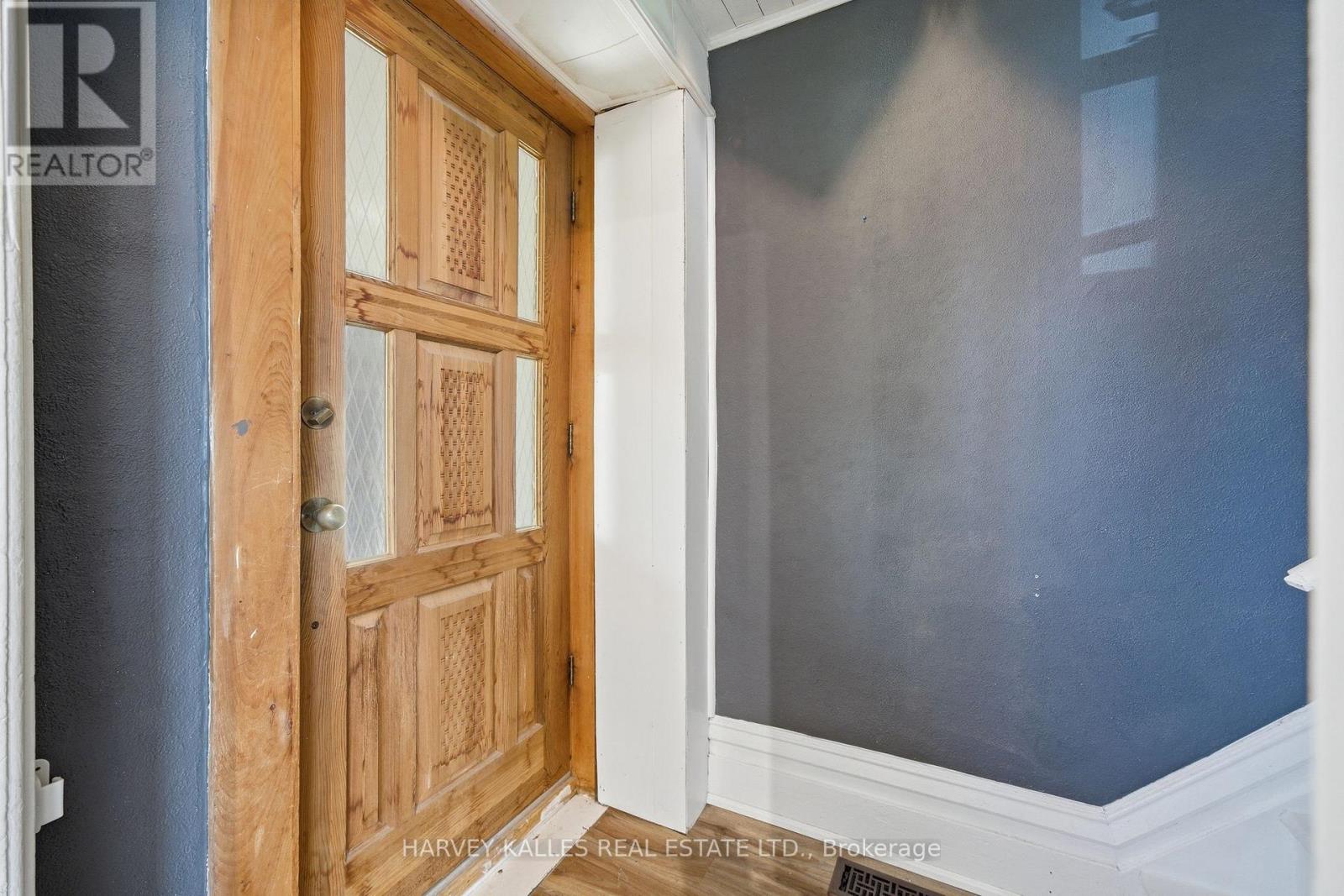 7-9 Spring Street, Prince Edward County, Ontario  K0K 2T0 - Photo 6 - X13055218