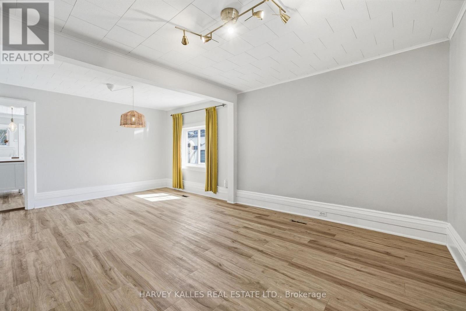 7-9 Spring Street, Prince Edward County, Ontario  K0K 2T0 - Photo 8 - X13055218