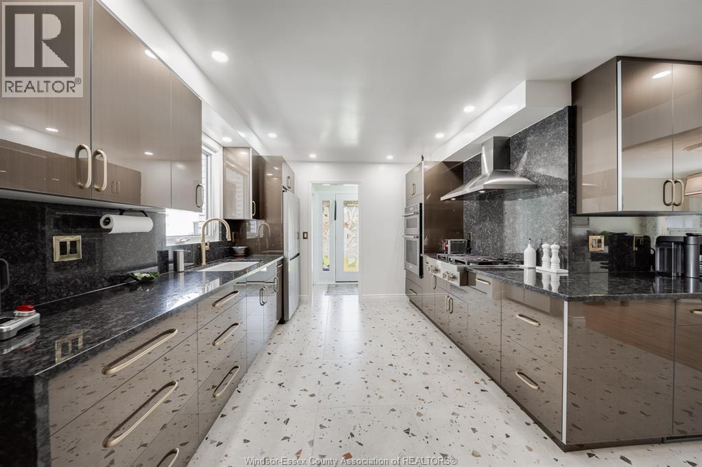 109 Centennial, Tecumseh, Ontario  N8N 2N7 - Photo 9 - 26009048