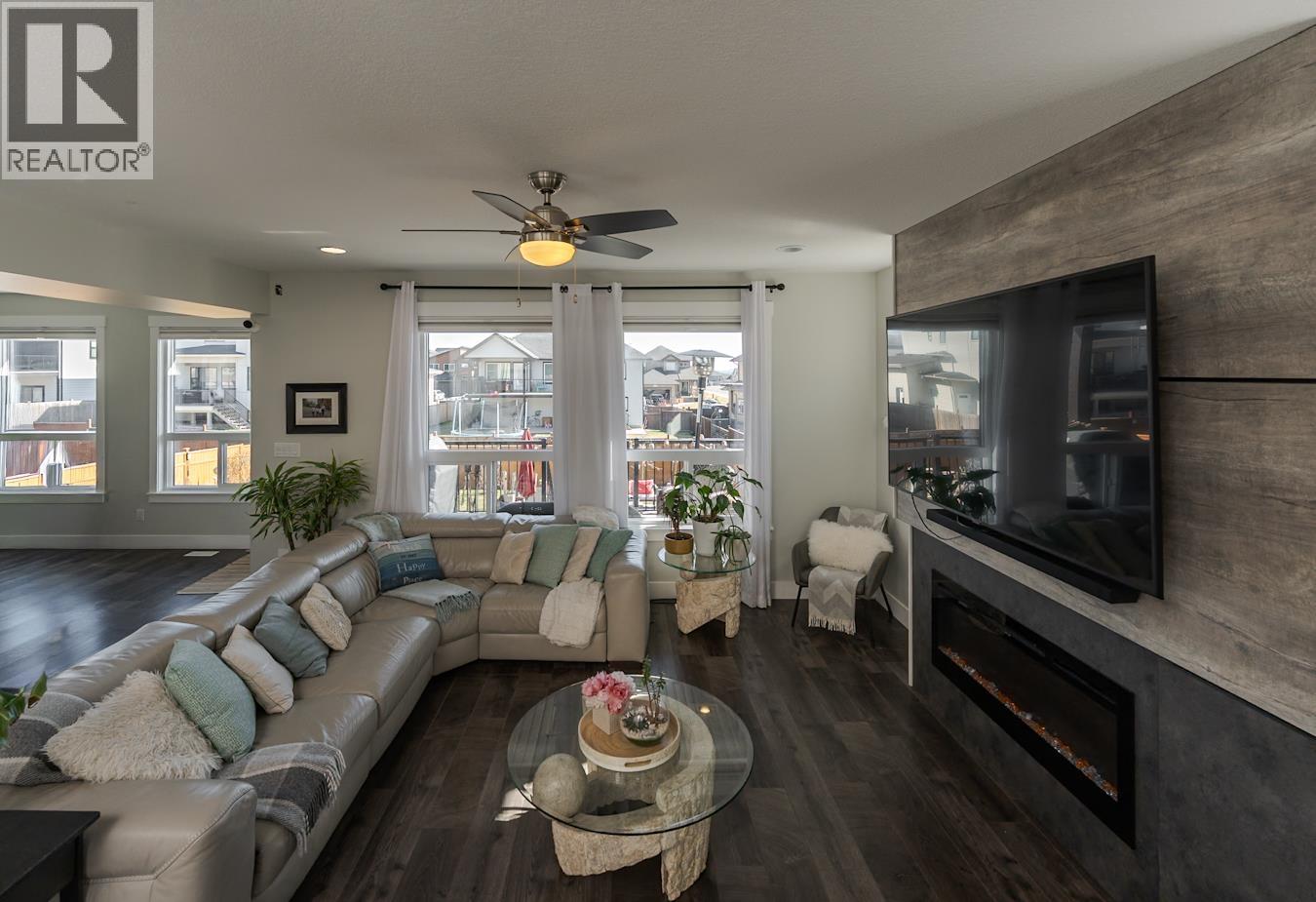 2478-2480 Carmichael Place, Prince George, British Columbia  V2N 0B9 - Photo 9 - R3116848