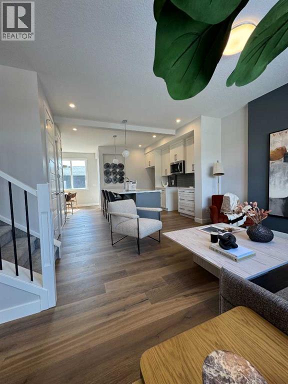 109 Cobblestone Gate SW, Airdrie, Alberta  T4B 4Z9 - Photo 5 - A2276230