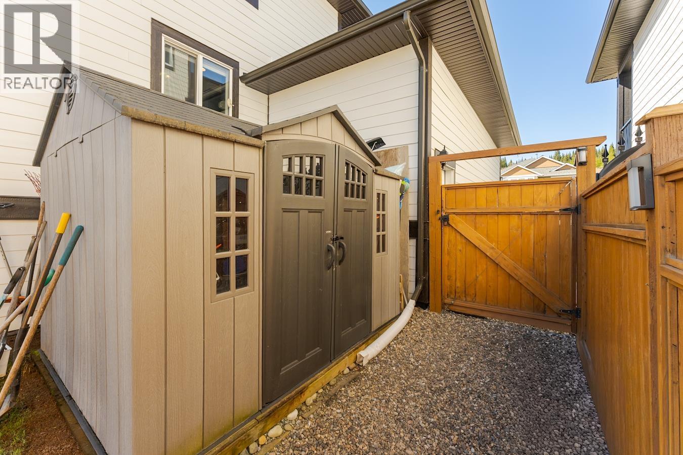 2478-2480 Carmichael Place, Prince George, British Columbia  V2N 0B9 - Photo 37 - R3116848