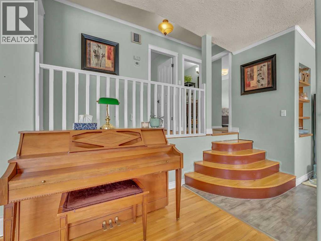 161 Burns Crescent Nw, Medicine Hat, Alberta  T1A 6W2 - Photo 10 - A2305536