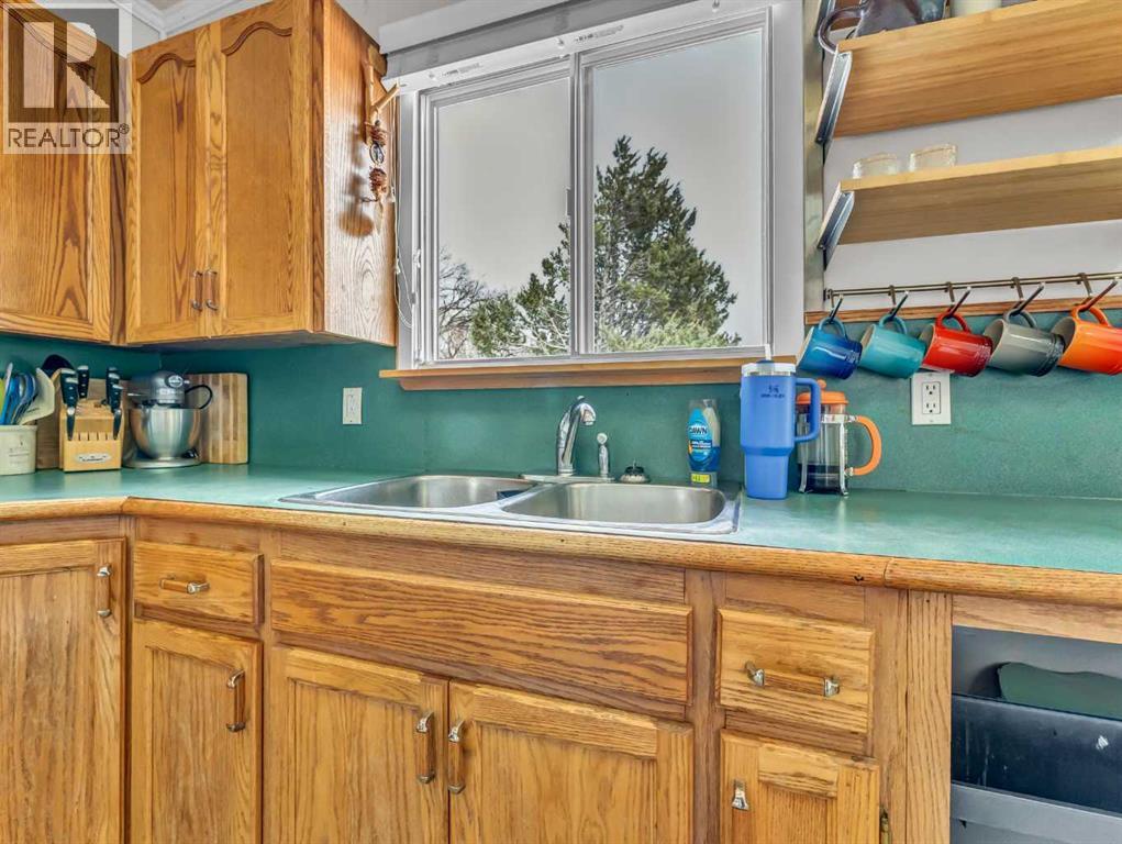 161 Burns Crescent Nw, Medicine Hat, Alberta  T1A 6W2 - Photo 18 - A2305536