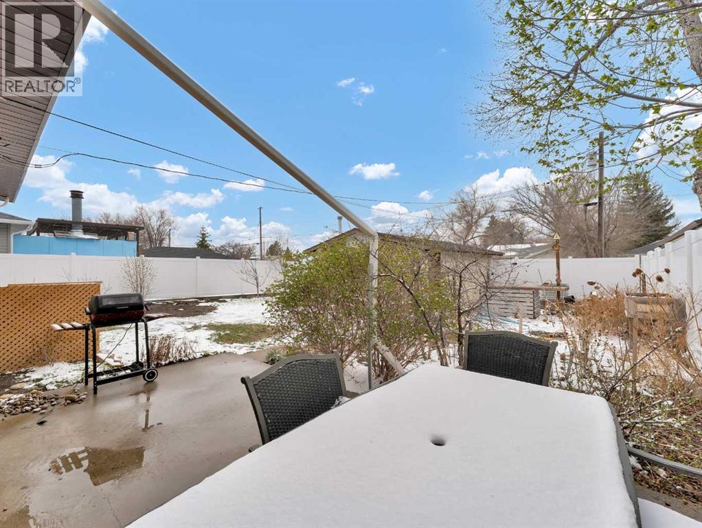 161 Burns Crescent Nw, Medicine Hat, Alberta  T1A 6W2 - Photo 34 - A2305536