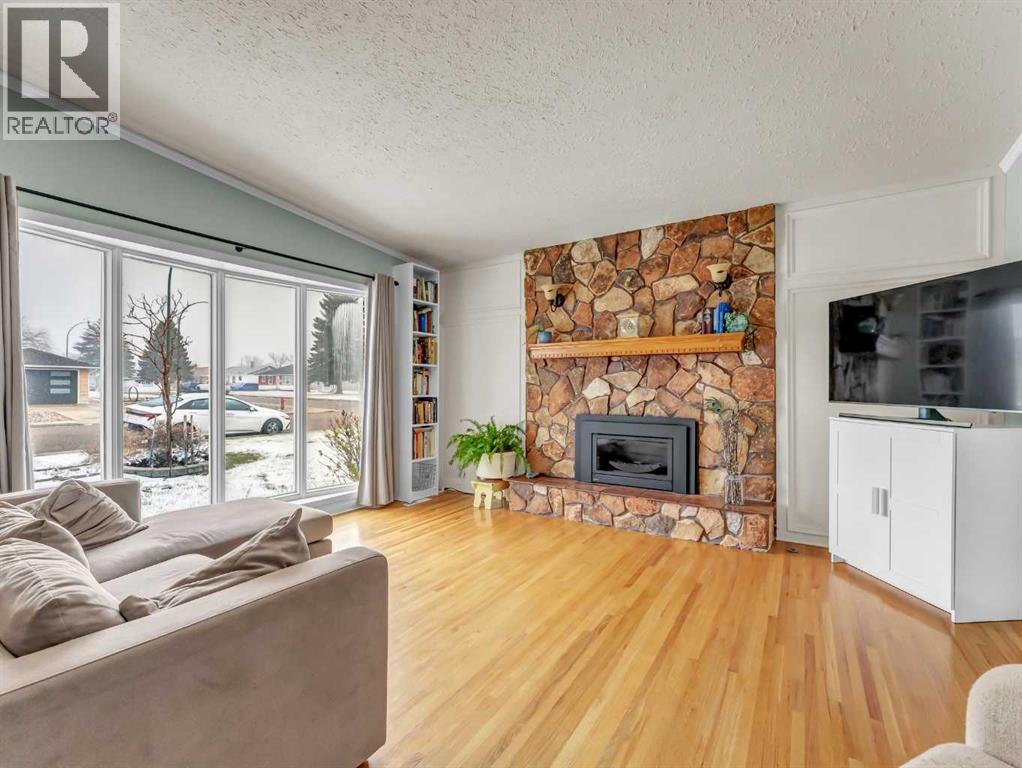 161 Burns Crescent Nw, Medicine Hat, Alberta  T1A 6W2 - Photo 7 - A2305536