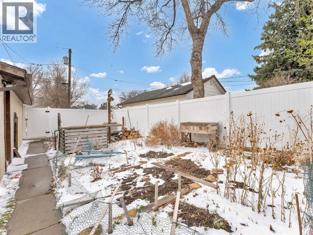 161 Burns Crescent Nw, Medicine Hat, Alberta  T1A 6W2 - Photo 42 - A2305536