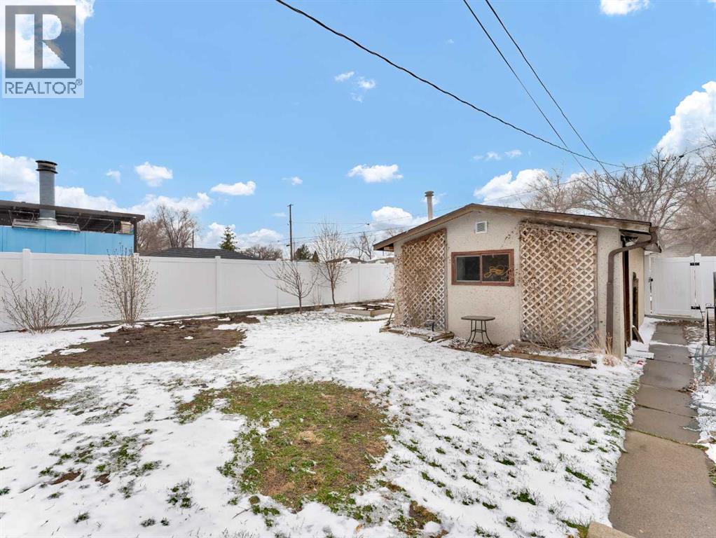 161 Burns Crescent Nw, Medicine Hat, Alberta  T1A 6W2 - Photo 36 - A2305536