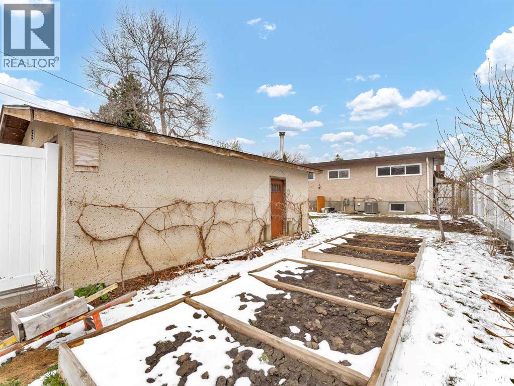 161 Burns Crescent Nw, Medicine Hat, Alberta  T1A 6W2 - Photo 40 - A2305536