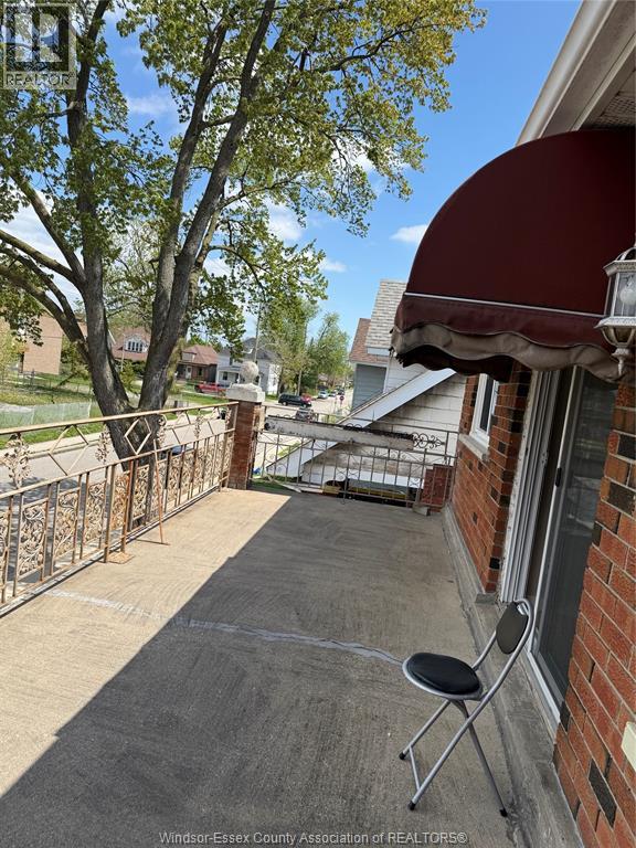 745 Cataraqui, Windsor, Ontario  N9A 3P3 - Photo 10 - 26009444