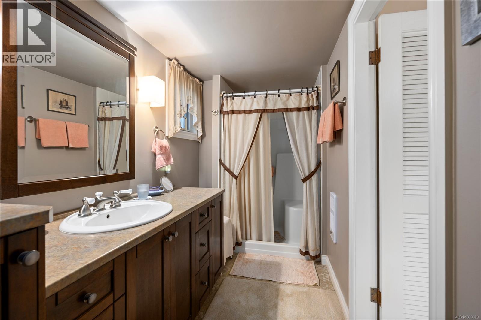 260 Elizabeth Ave, Qualicum Beach, British Columbia  V9K 1G8 - Photo 45 - 1033823