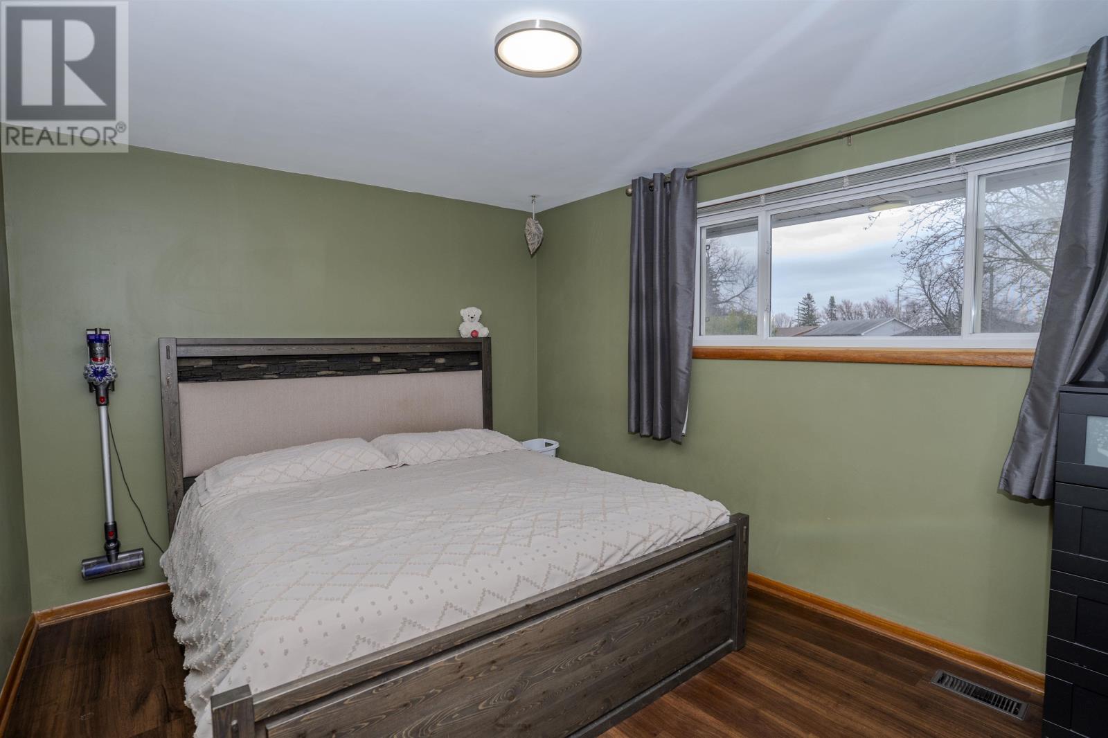 431 Cartier Ct, Thunder Bay, Ontario  P7E 6A9 - Photo 14 - TB2600832