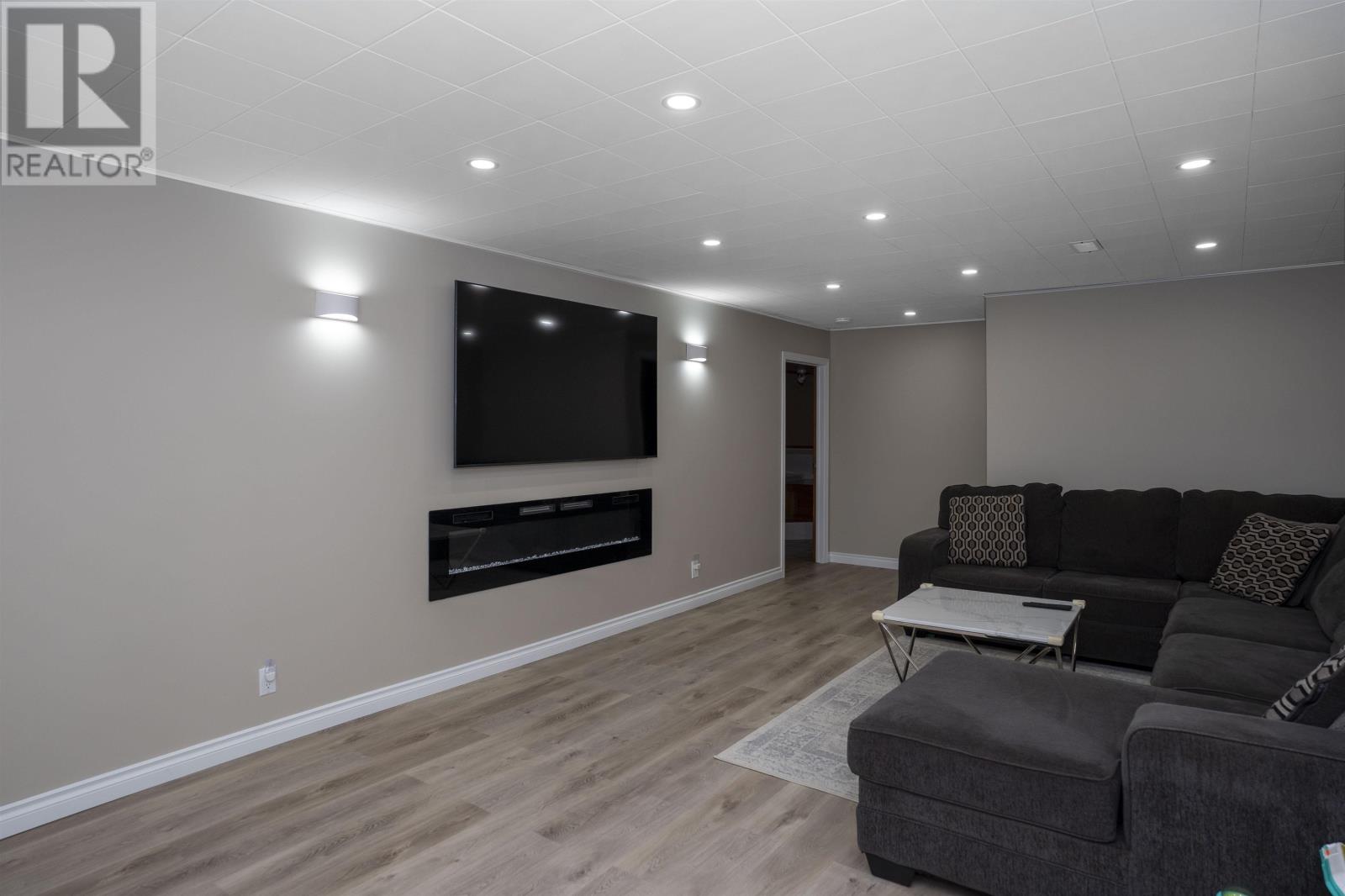 431 Cartier Ct, Thunder Bay, Ontario  P7E 6A9 - Photo 28 - TB2600832