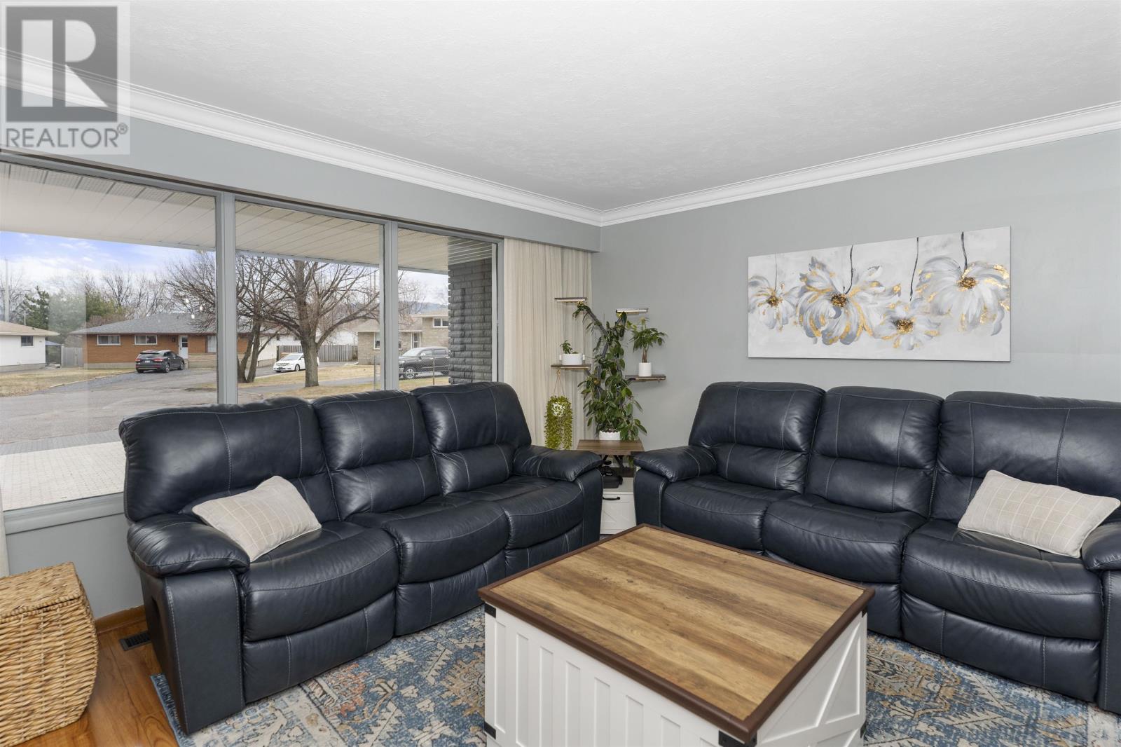 431 Cartier Ct, Thunder Bay, Ontario  P7E 6A9 - Photo 4 - TB2600832