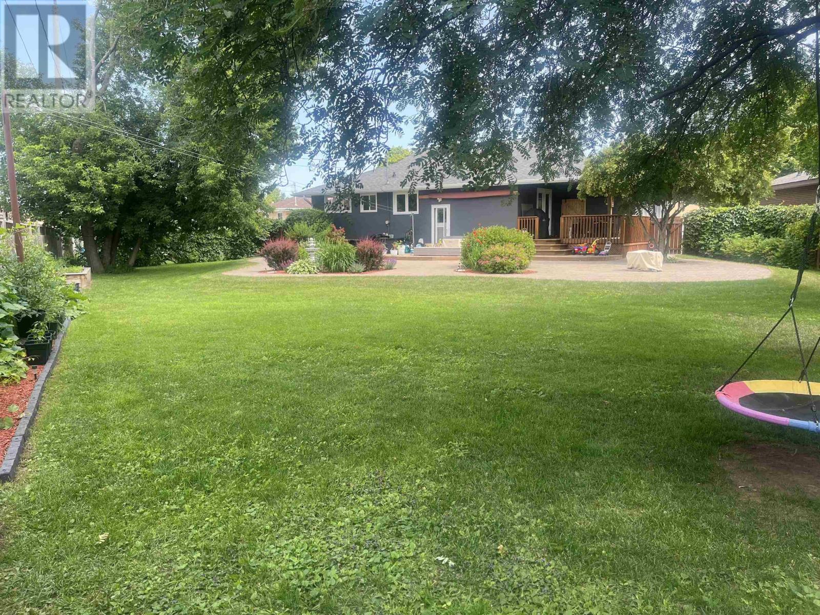 431 Cartier Ct, Thunder Bay, Ontario  P7E 6A9 - Photo 36 - TB2600832