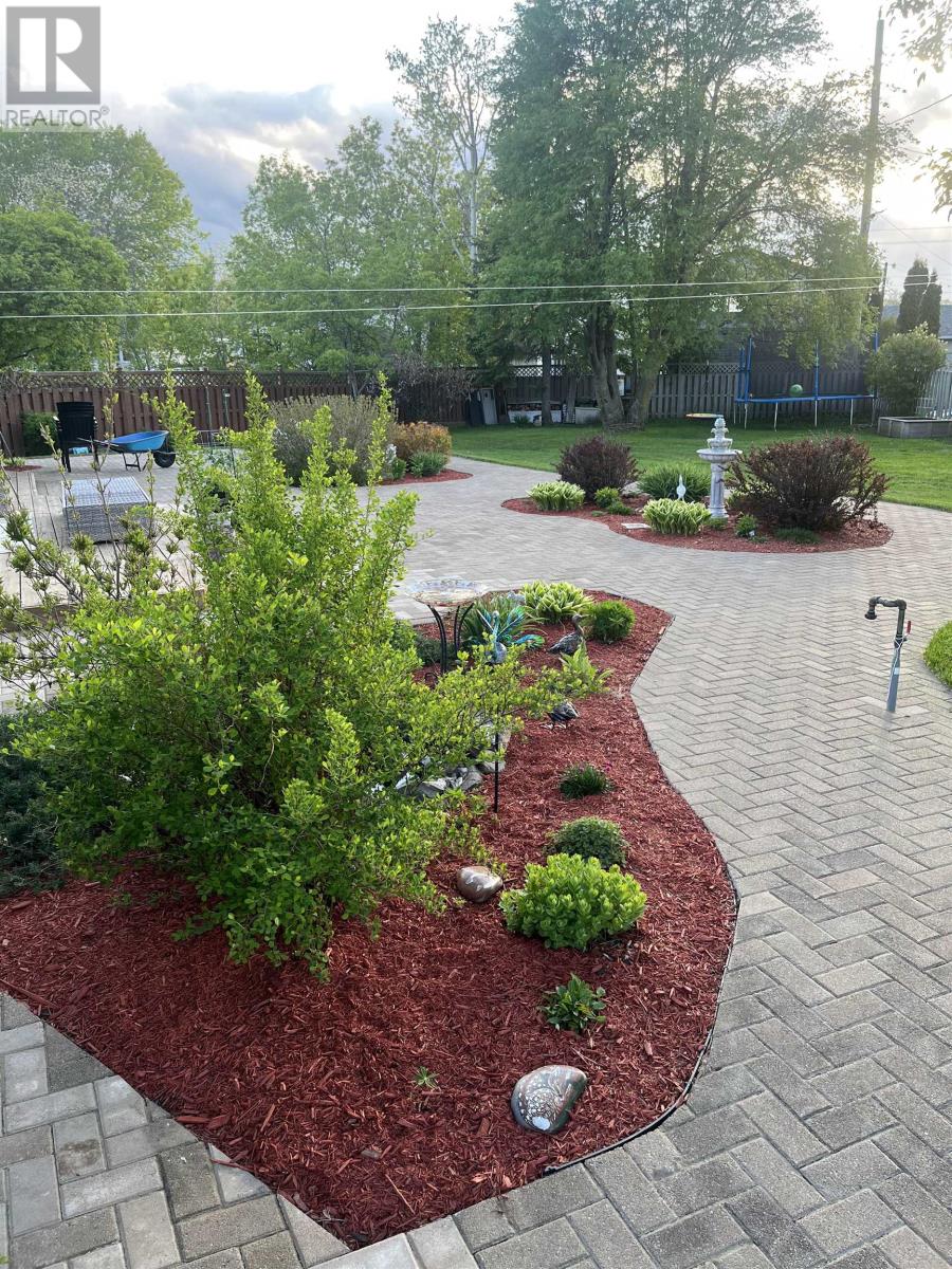 431 Cartier Ct, Thunder Bay, Ontario  P7E 6A9 - Photo 39 - TB2600832