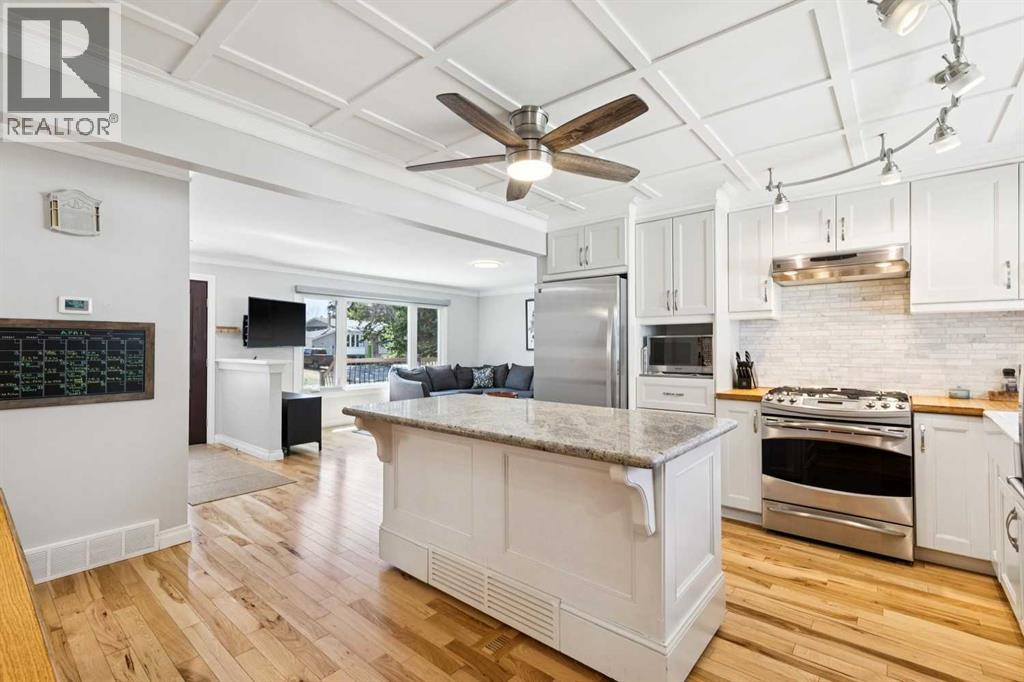 734 Oakhill Place SW, Calgary, Alberta  T2V 3X9 - Photo 13 - A2299715