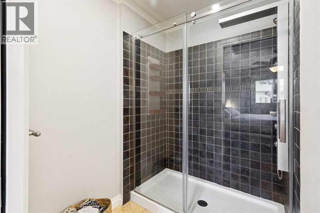 734 Oakhill Place SW, Calgary, Alberta  T2V 3X9 - Photo 24 - A2299715