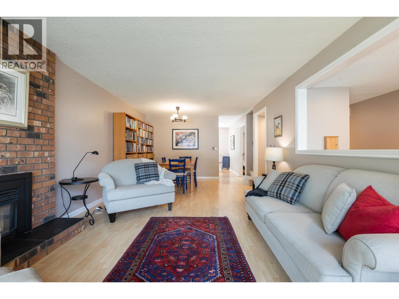 1884 Bluff Way, Coquitlam, British Columbia  V3E 1J2 - Photo 6 - R3116772