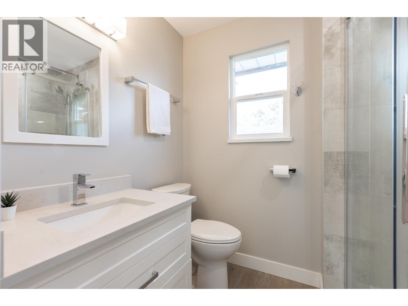 1884 Bluff Way, Coquitlam, British Columbia  V3E 1J2 - Photo 20 - R3116772