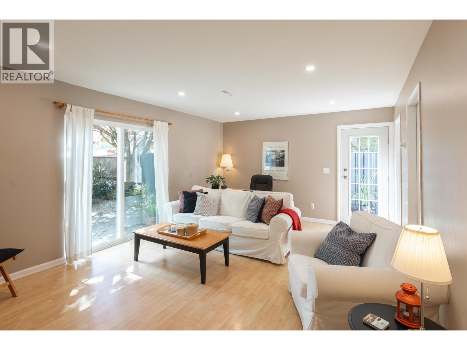 1884 Bluff Way, Coquitlam, British Columbia  V3E 1J2 - Photo 14 - R3116772