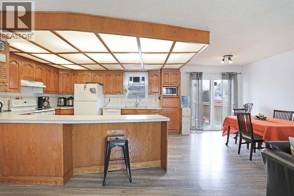 3 Lake Newell Bay E, Brooks, Alberta  T1R 0L6 - Photo 7 - A2305249