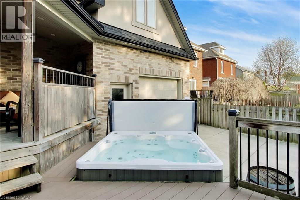 73 Lake Avenue Drive, Stoney Creek, Ontario  L8G 1X7 - Photo 39 - 40823644