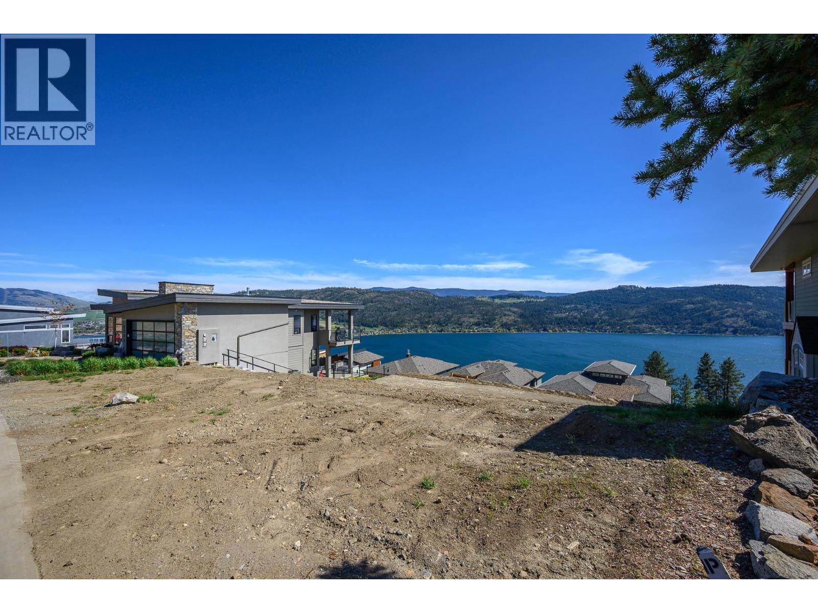 8872 Hampshire Crescent, Vernon, British Columbia  V1H 2K9 - Photo 3 - 10384529